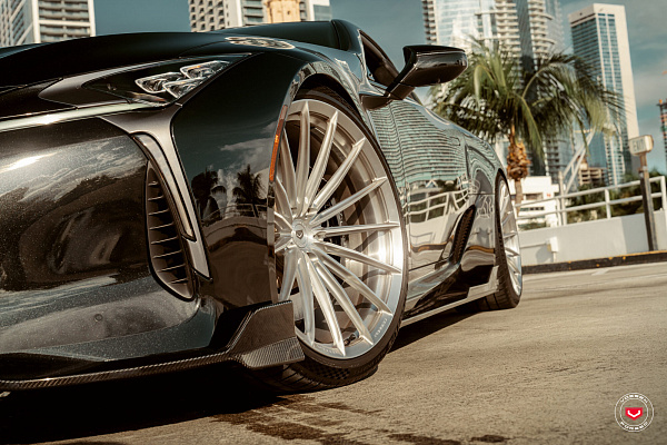 Фото дисков Vossen VPS-2 (3-Piece) Глянцевый лак на Lexus LC 500