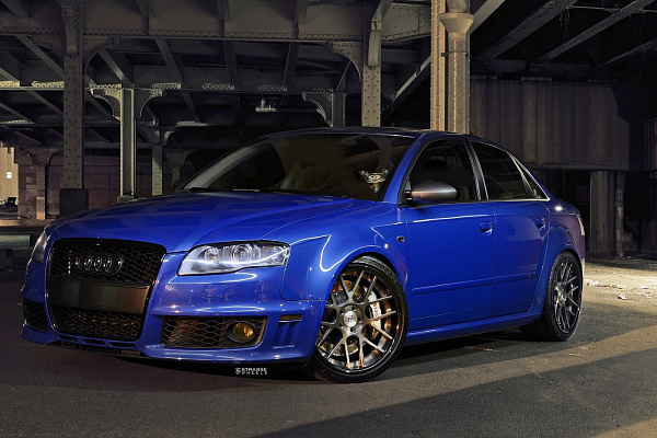 Фото дисков Strasse Wheels SM7 Deep Concave Другой цвет на Audi A/S/RS 4 (B8)