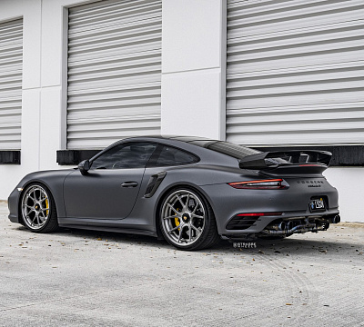 Фото дисков Strasse Wheels SM5R Deep Concave FS на Porsche 911 VII