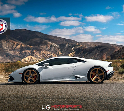 Фото дисков HRE 305M на Lamborghini Huracan