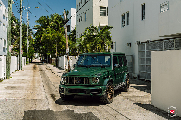 Фото дисков Vossen S21-02 Сатиновая бронза на Mercedes-Benz G-Class III