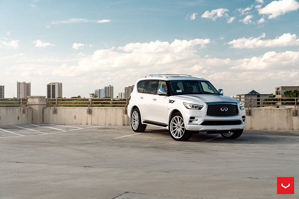 Фото дисков Vossen HF6-1 Серебро на Infiniti QX80 I