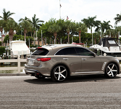 Фото дисков Vossen CV3 на Infiniti FX II