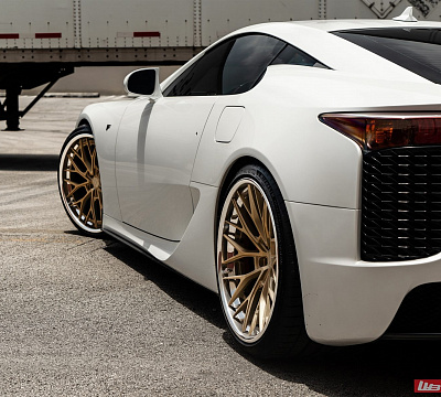 Фото дисков Anrky AN30 на Lexus LFA