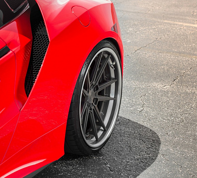 Фото дисков Strasse Wheels SV1 Deep Concave FS на Acura NSX II