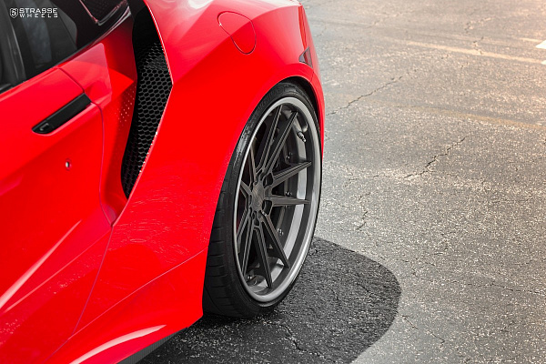 Фото дисков Strasse Wheels SV1 Deep Concave FS Сатиновый темный лак на Acura NSX II