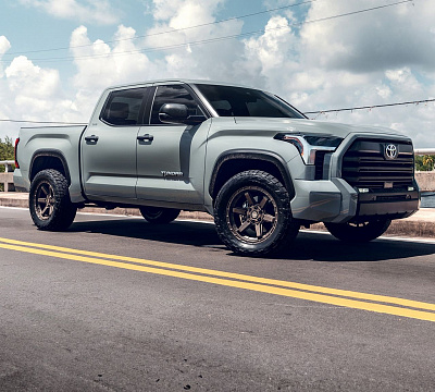 Фото дисков 4PLAY 4PS63 на Toyota Tundra III