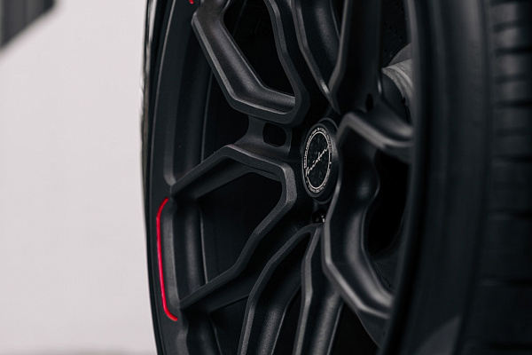 Фото дисков Brixton Forged CM5-RS Черный матовый на Porsche 911 VIII