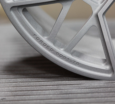 Vossen UV-1