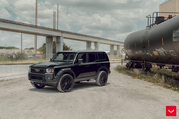 Фото дисков Vossen HF6-5 Черный сатин на Toyota Land Cruiser Prado 250
