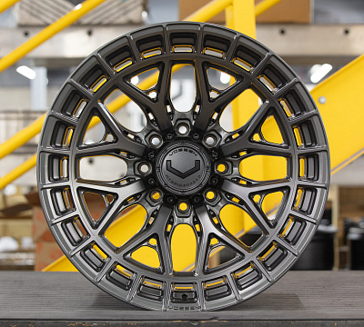 Vossen HFX-1 (8-Lug)