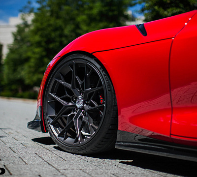 Фото дисков HRE FF10 на Toyota Supra A90