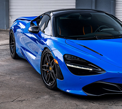 Фото дисков Strasse Wheels SV4 Deep Concave FS на McLaren 720S