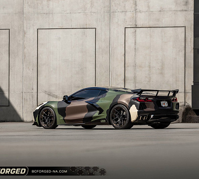 Фото дисков BC Forged HCA381 на Chevrolet Corvette C8