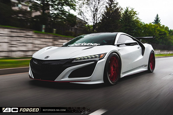 Фото дисков BC Forged HCA218 Красный глянец на Acura NSX II