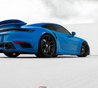 Фото дисков HRE P201 на Porsche 911 VIII