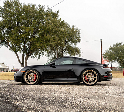 Фото дисков HRE P104 на Porsche 911 VIII