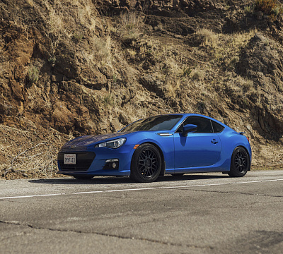 Фото дисков Motegi Racing MR144 M9 на Subaru BRZ I