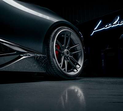 Фото дисков Brixton Forged VL1 на Lamborghini Huracan