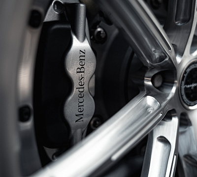 Фото дисков Brixton Forged R11-R на Mercedes-Benz SLR McLaren