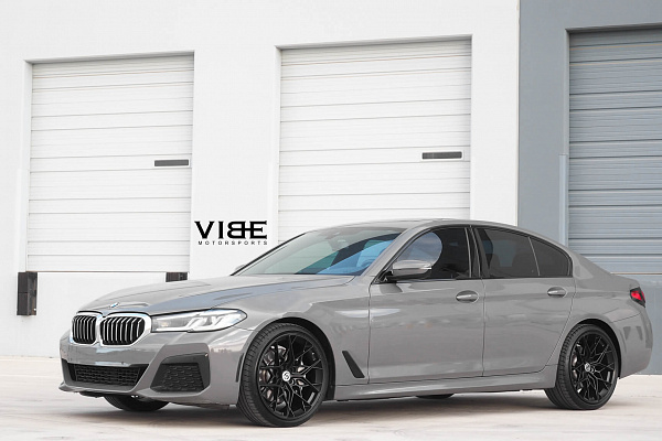 BMW G30 530i