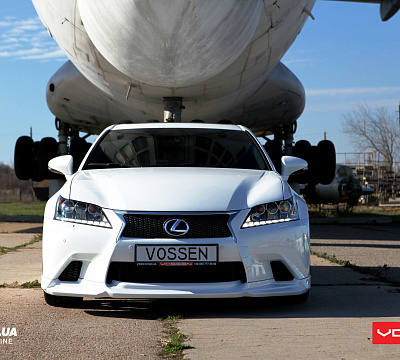 Фото дисков Vossen CV5 на Lexus GS IV