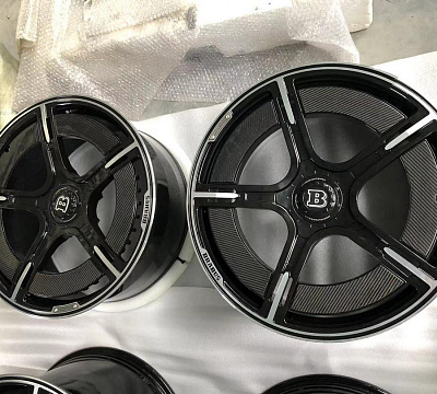 BRABUS Rocket 900