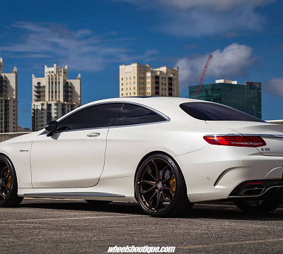 Фото дисков HRE P201 на Mercedes-Benz S-Class (W222, C217)