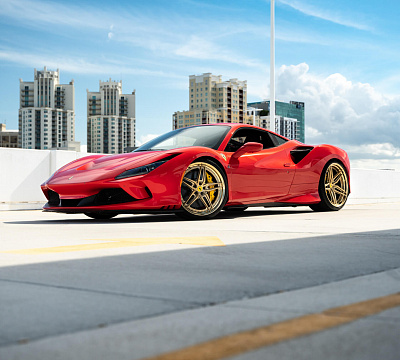 Фото дисков HRE S107SC на Ferrari F8