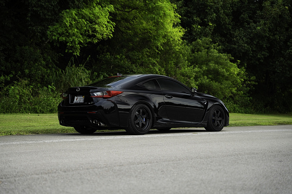 Фото дисков Strasse Wheels S6 Competition Черный матовый на Lexus RC