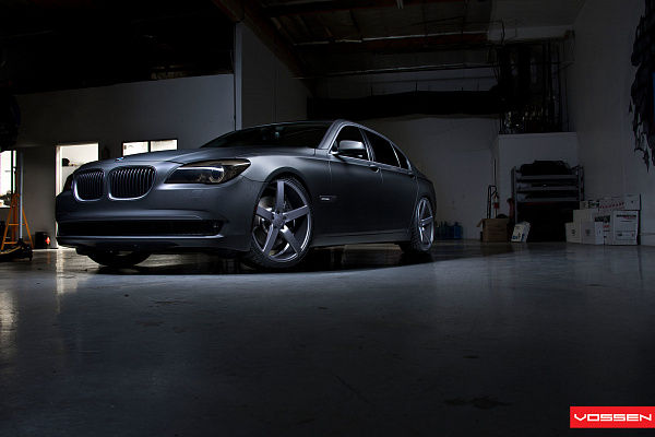 Фото дисков Vossen CV3 Сатиновый графит на BMW 7 (F01/F02/F04)