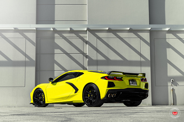 Фото дисков Vossen M-X3 (3-Piece) Черный глянец на Chevrolet Corvette C8
