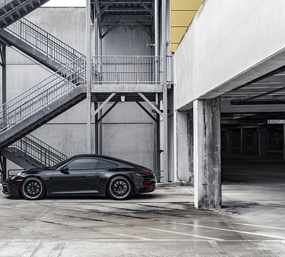 Фото дисков Strasse Wheels SV5 Deep Concave FS на Porsche 911 VIII