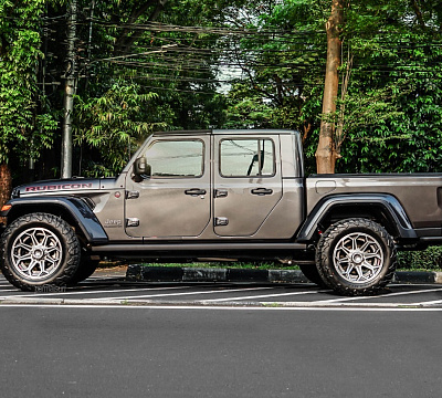 Фото дисков 4PLAY 4P80R на Jeep Gladiator II (JT)