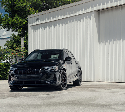 Фото дисков Vossen HF-7 на Audi E-tron