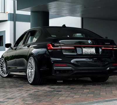 Фото дисков Strasse Wheels SV15 Deep Concave FS на BMW 7 (G11/G12)
