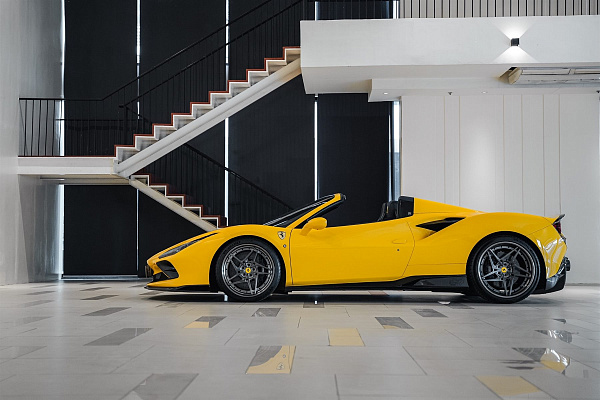 Ferrari F8 Tributo Spider