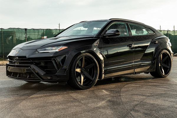 Фото дисков Anrky RS5.3 Черный сатин на Lamborghini Urus