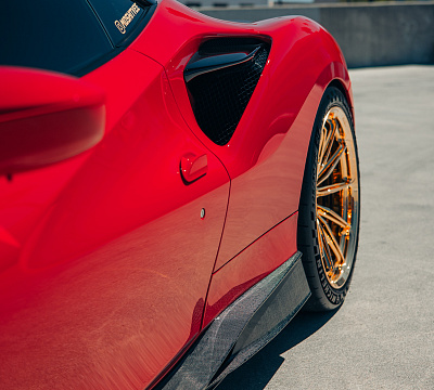 Фото дисков Brixton Forged R11-RS на Ferrari F8