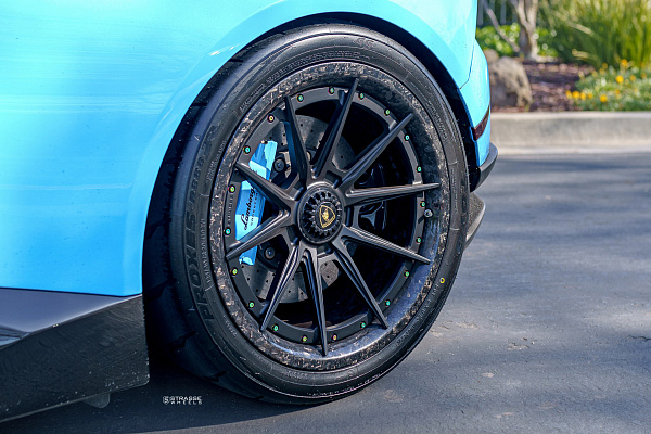 Lamborghini Huracan Performante LP640-4