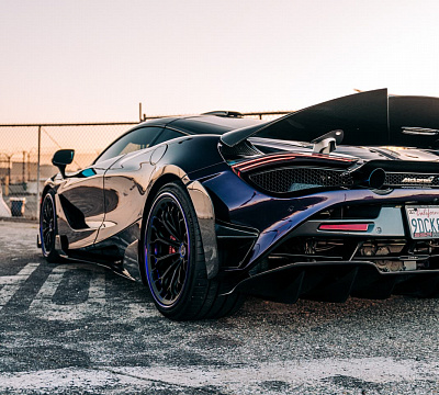 Фото дисков Brixton Forged CM6-RS на McLaren 720S