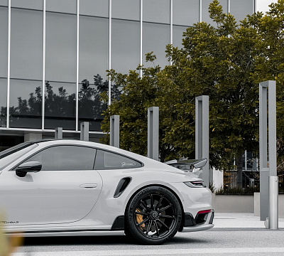 Фото дисков Brixton Forged R11-RS на Porsche 911 VIII