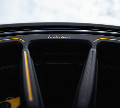 Фото дисков Brixton Forged R11-RS на Ferrari F8