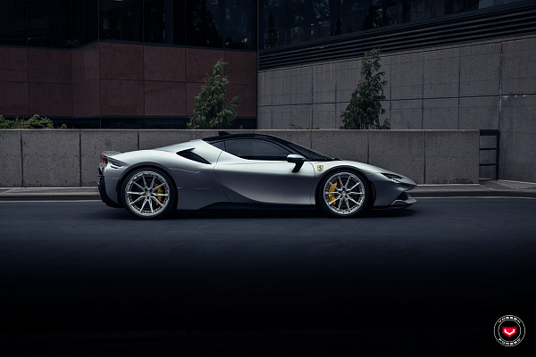 Фото дисков Vossen EVO-2R (3-Piece) Глянцевый лак на Ferrari SF90