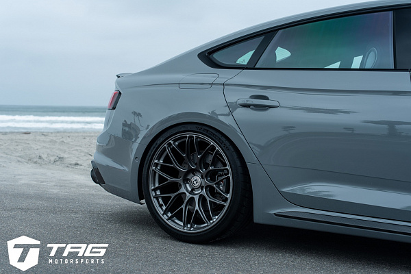 Фото дисков HRE RC100 Глянцевая темная бронза на Audi A/S/RS 5 (F5)