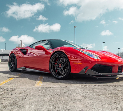 Фото дисков Anrky S3-X3 на Ferrari 488