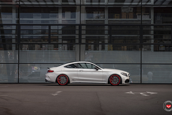 Фото дисков Vossen M-X2 (3-Piece) Глянцевый темный лак на Mercedes-Benz C-Class (W205)