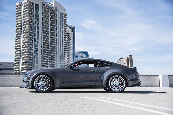 Фото дисков Savini SV78 Глянцевый лак на Ford Mustang VII