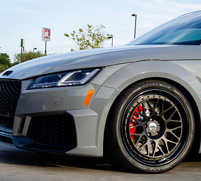 Фото дисков HRE 300 на Audi TT (8S)