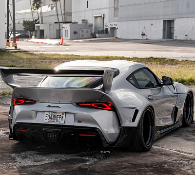 Фото дисков Strasse Wheels S6 Competition на Toyota Supra A90